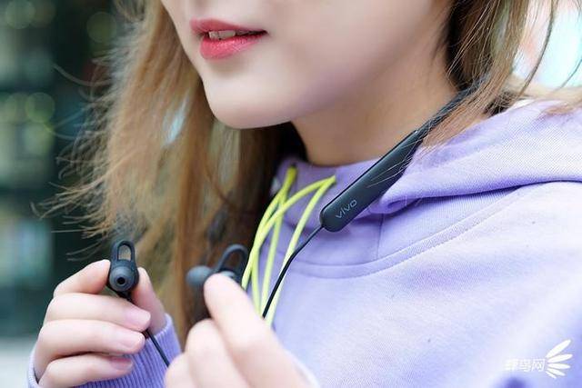 运动优选音质出色 vivo无线影音耳机体验（vivo无线运动耳机和vivo无线影音耳机）