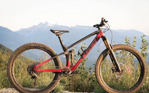 2020 Trek Fuel EX评测，最新的林道车能力更强、更加全面