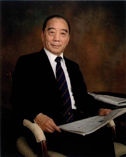 曹光彪名下全部财产捐赠清华，清华设立曹光彪先生纪念基金（曹光彪捐款清华大学）