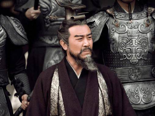 祢衡：一代狂士，满腹才华，热衷于抬杠和乱喷，惨遭曹操借刀杀人（评祢衡骂曹）