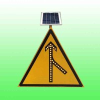 成都太阳能标志牌 主动发光分流标志牌 led交通标志报价